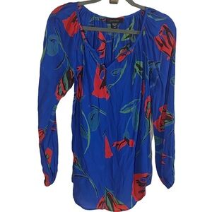Karen Kane V-neck blouse Cobalt Blue and  Red Floral Sz XS